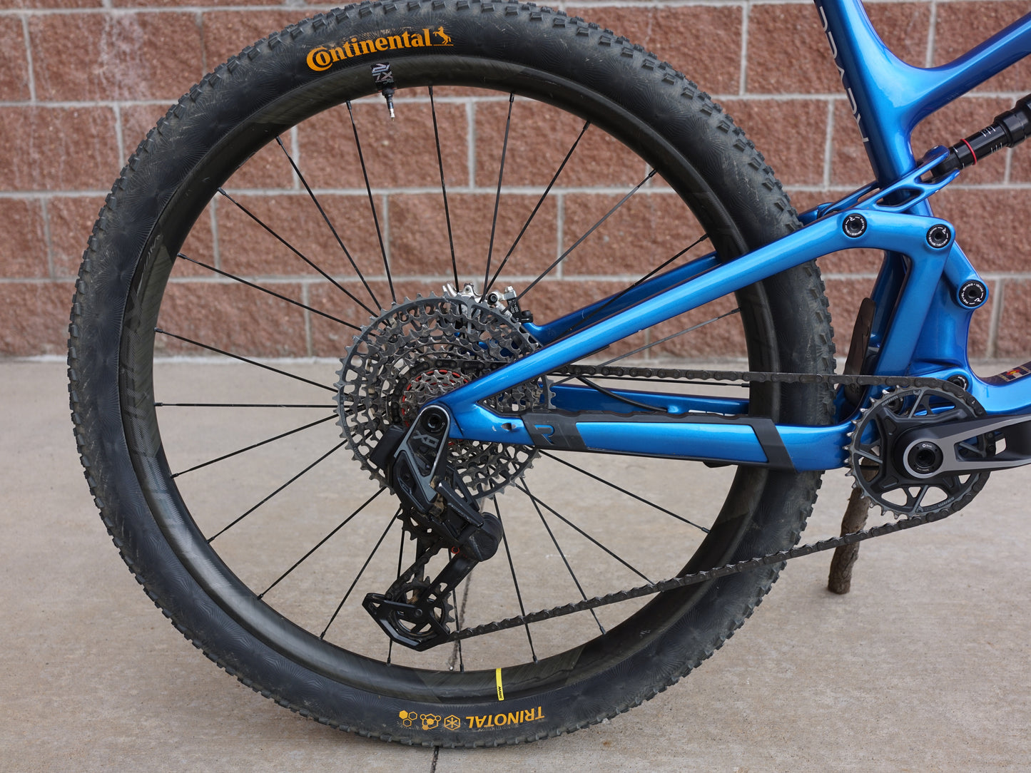 Ranger V2 SRAM X0 Transmission Large Icy Blue