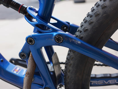 Ranger V2 SRAM X0 Transmission Large Icy Blue