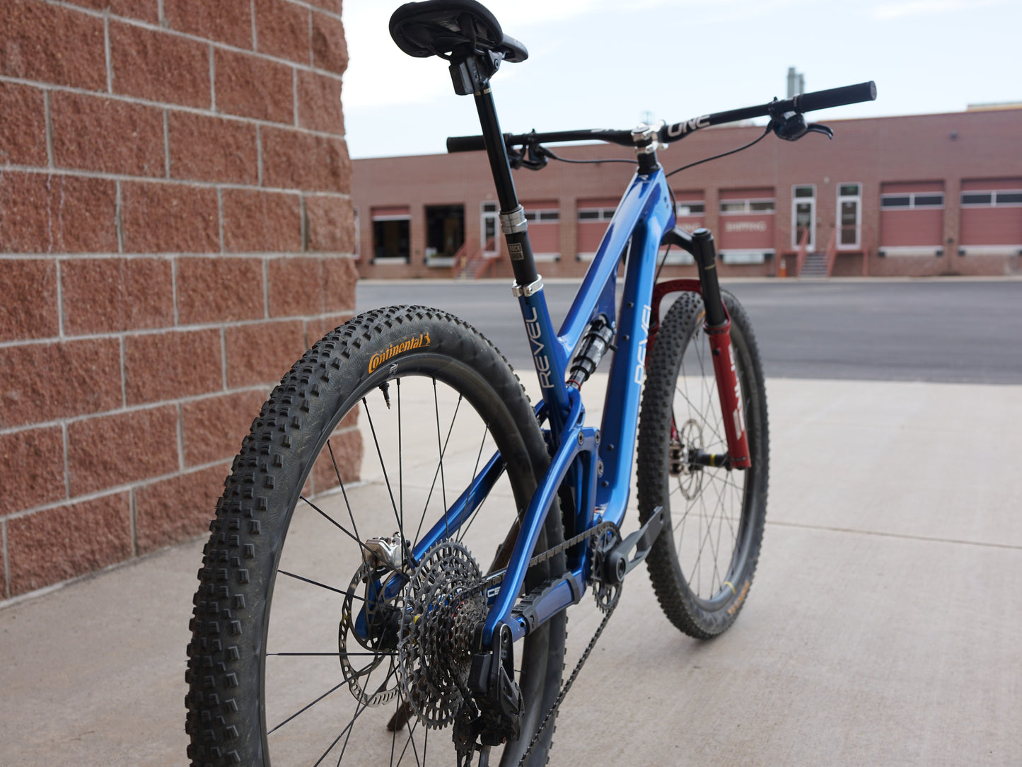 Ranger V2 SRAM X0 Transmission Large Icy Blue