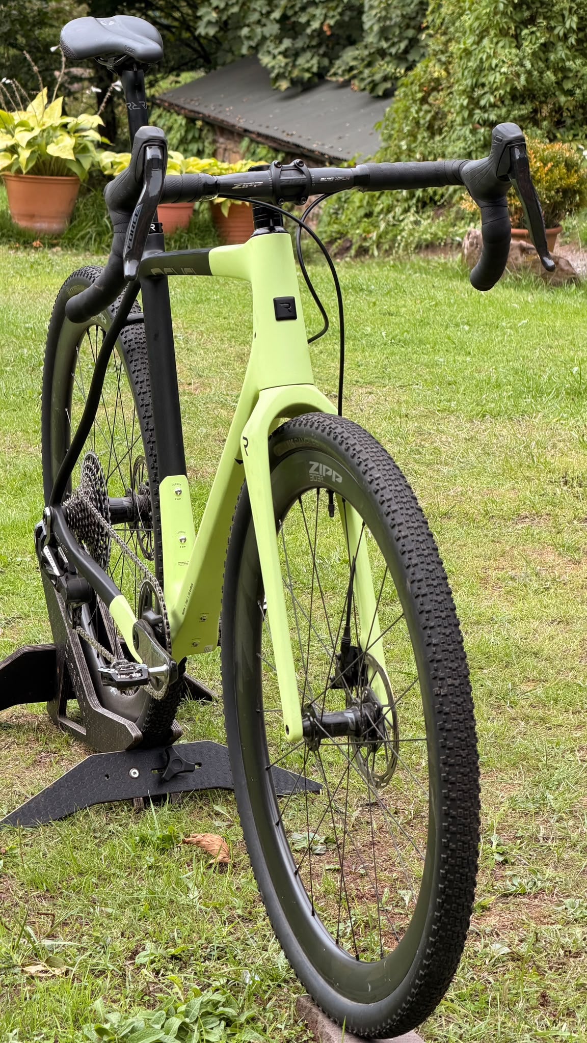 Rover Force XPLR - XL Glow Bug - Media Bike